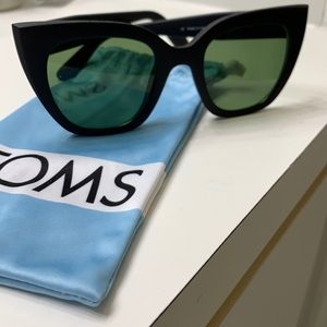 Tom’s Sydney Sunglasses FFF Summer 2020